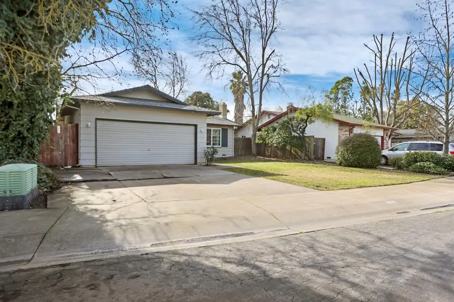 1056 Port Chelsea Circle, Lodi, CA 95240 - Image #3