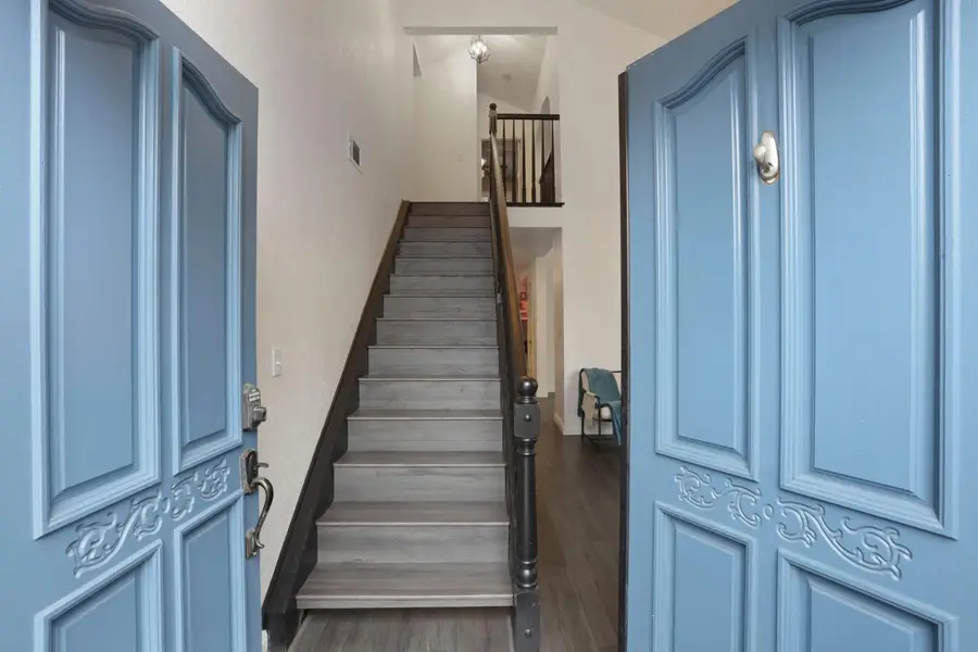 1017 Hamlet Court, Stockton, CA 95209 - #3