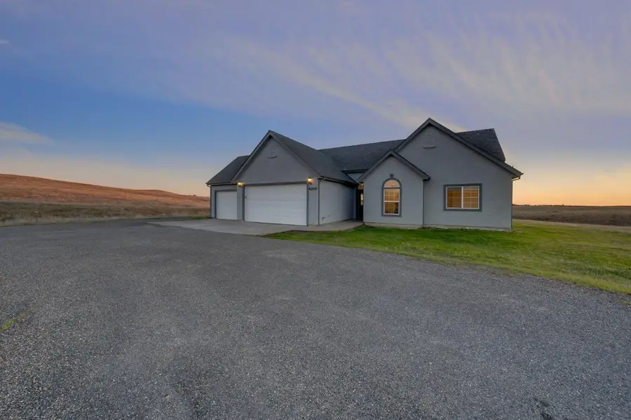 4200 Coulter Lane, Latrobe, CA 95682 - #3