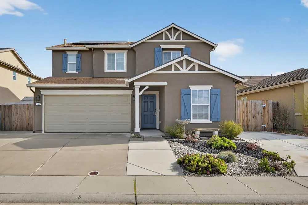 7467 Garden Ridge Way, Sacramento, CA 95829 - Image #1