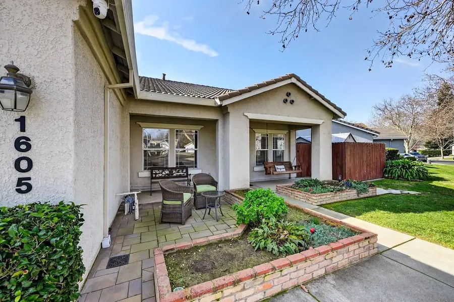 1605 Gateway Drive, West Sacramento, CA 95691 - #3