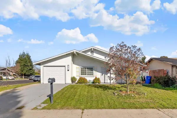 8751 Torrey Way, Elk Grove, CA 95624