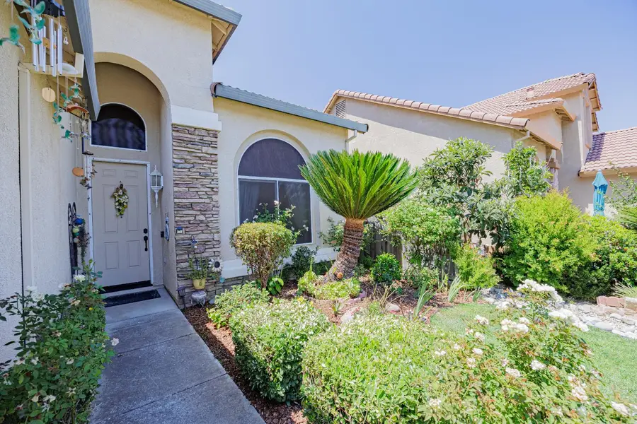 9560 Fox Flower Court, Elk Grove, CA 95758 - Image #2