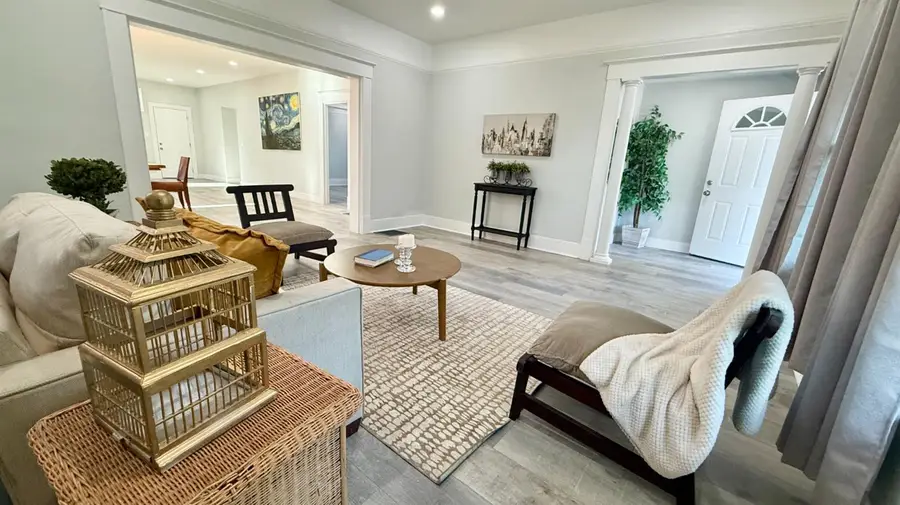 228 W Willow Street, Stockton, CA 95203 - Image #3