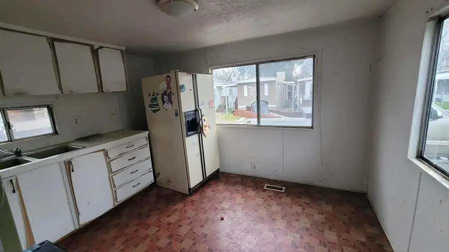 5812 Cedars Rd #43, Redding, CA 96001 - Image #3