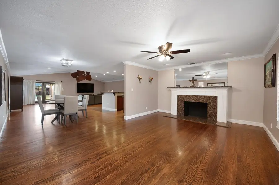 1619 La Playa Way, Sacramento, CA 95864 - Image #2