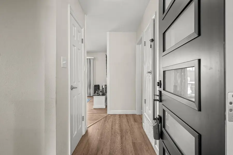 6100 Stonehand Avenue, Citrus Heights, CA 95621 - Image #2