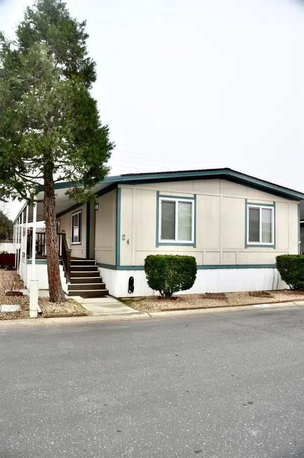 24 Schooner Lane, Modesto, CA 95356