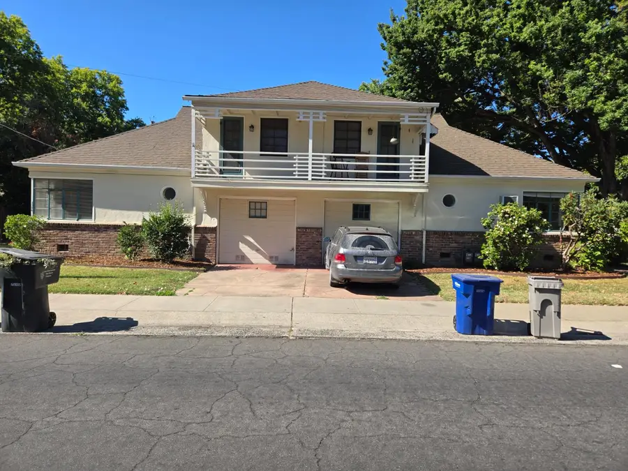 2701 Marty Way, Sacramento, CA 95818 - Image #2