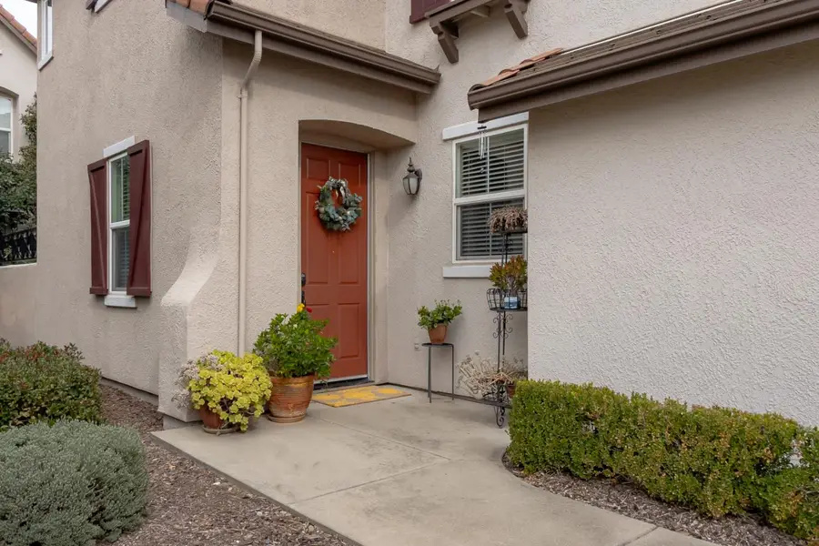 401 Picasso Way, Folsom, CA 95630 - #2