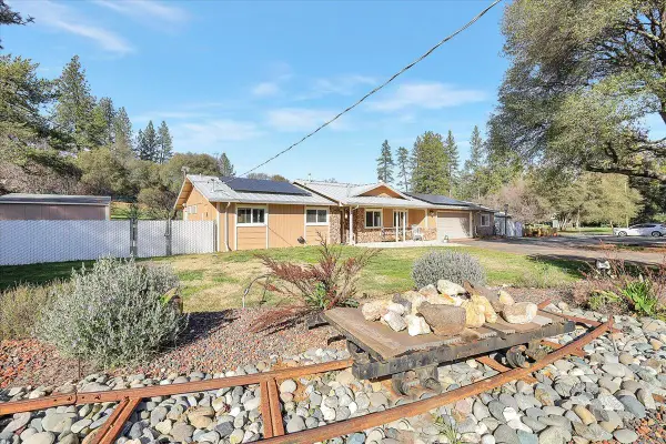 17068 Vintage Drive, Grass Valley, CA 95949