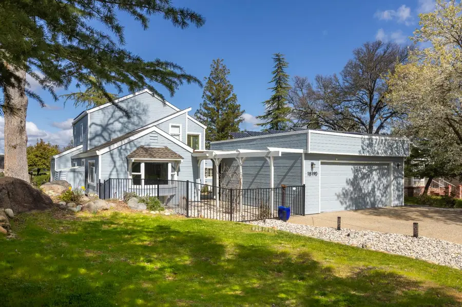 18190 Lake Forest Drive, Penn Valley, CA 95946 - #3