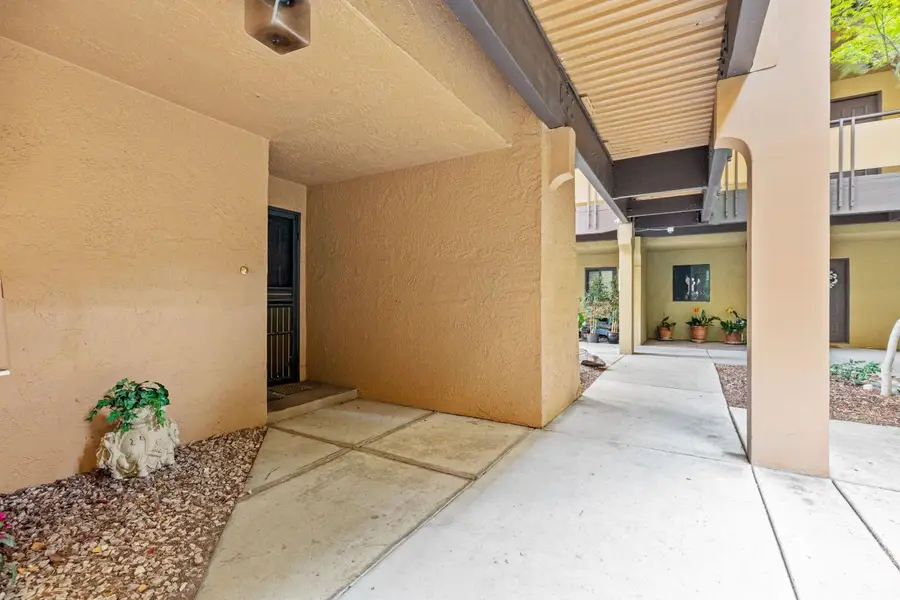 200 P Street #E11, Sacramento, CA 95814 - #3