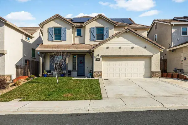 536 Lupine Drive, Ione, CA 95640
