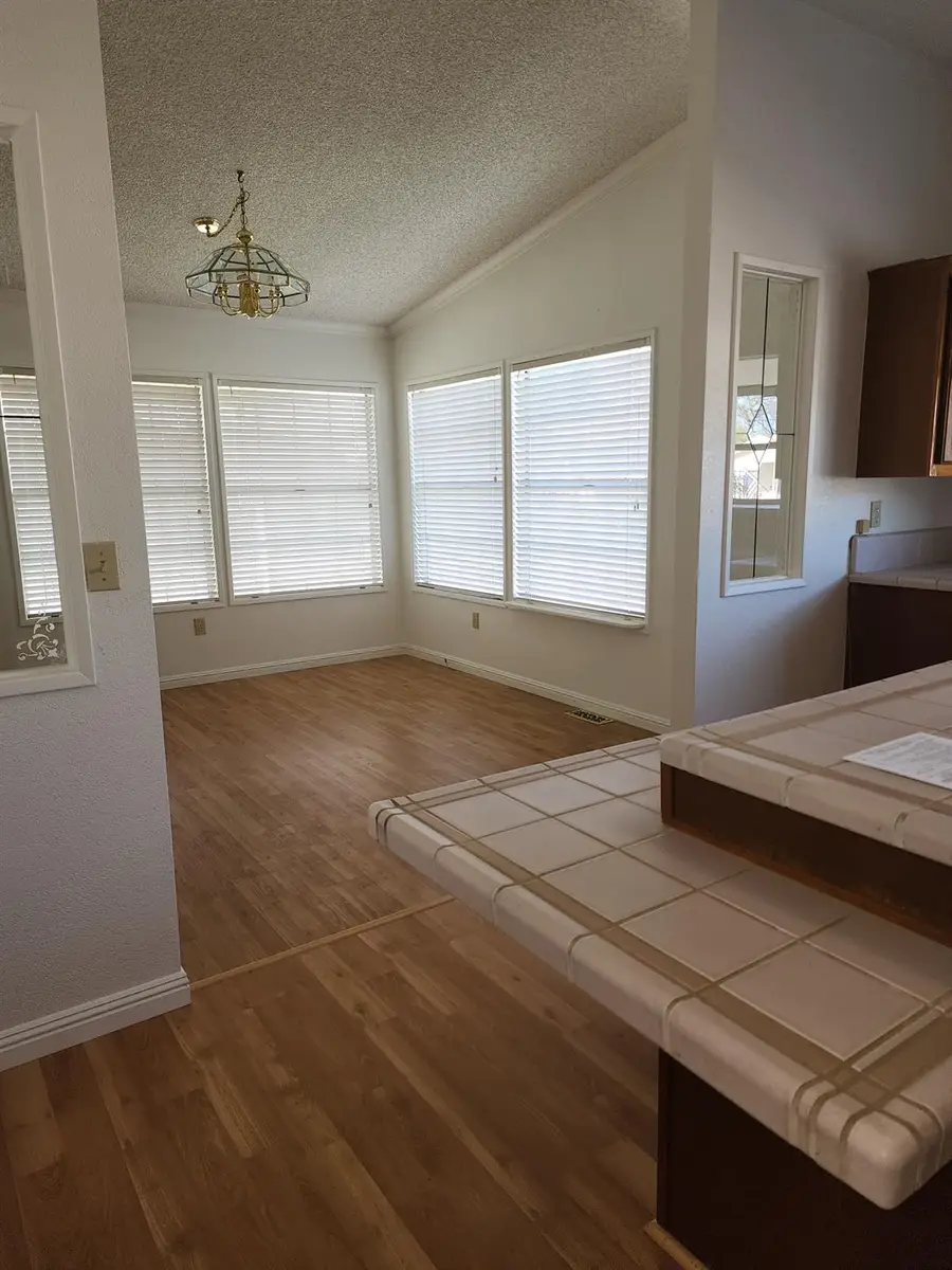 311 N Justin, Roseville, CA 95678 - Image #2