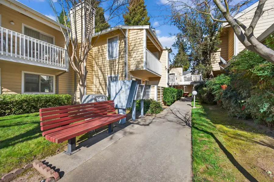 11330 Fair Oaks Boulevard #208, Fair Oaks, CA 95628 - Image #3