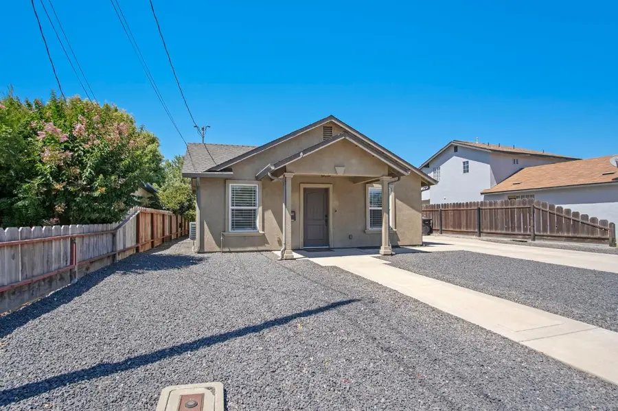 1529 Mitchell Avenue, Escalon, CA 95320 - #2