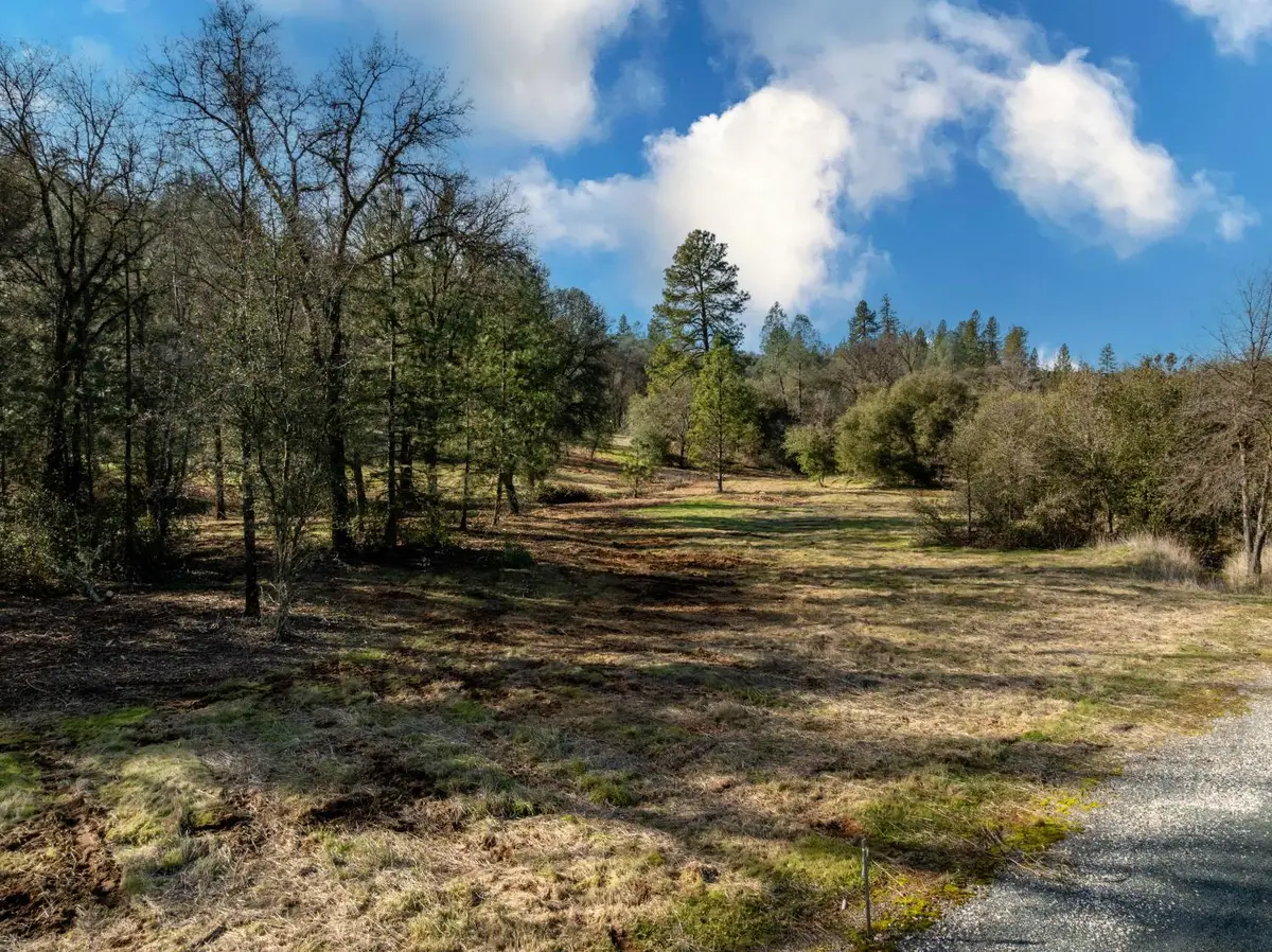 22130 Iron Horse Drive, Grass Valley, CA 95949 - Image #1