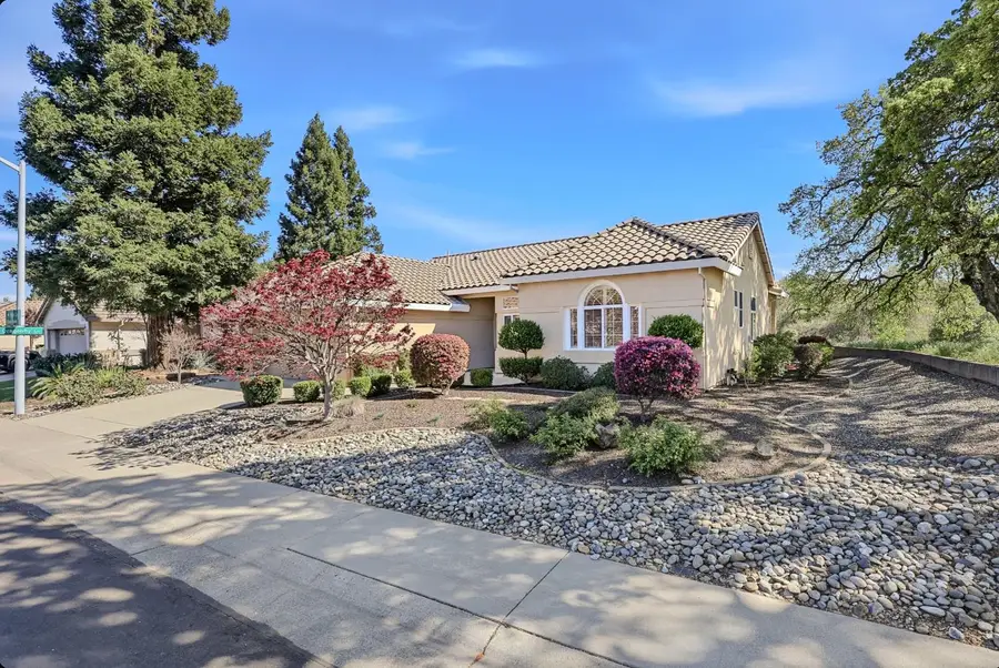 701 Rose Creek Court, Roseville, CA 95747 - #2