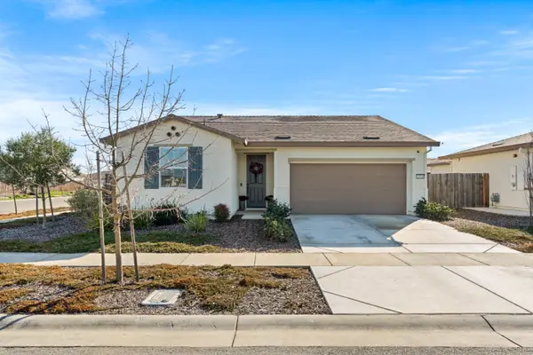 1564 Egyptian Way, Olivehurst, CA 95961