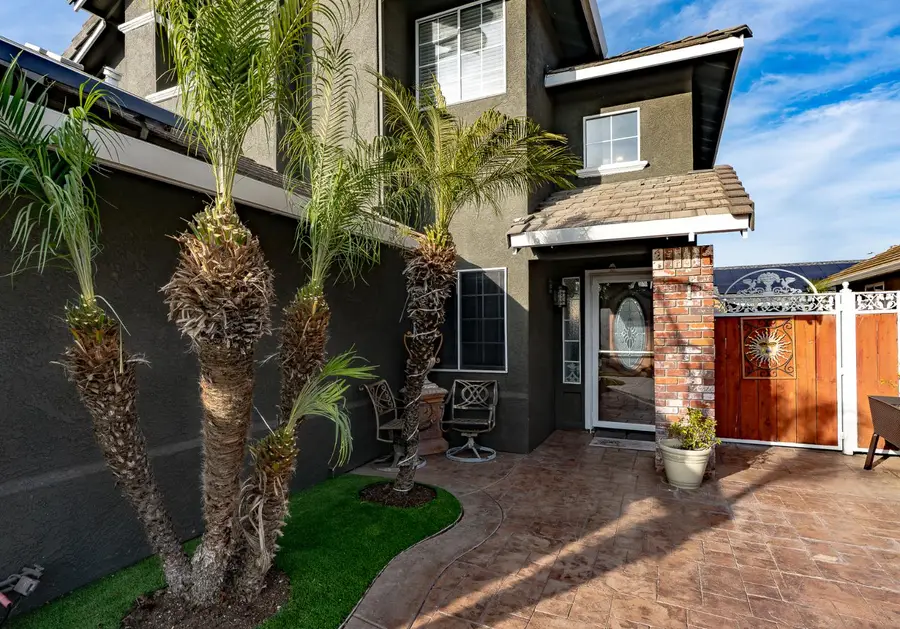 707 Chenin Blanc Drive, Manteca, CA 95337 - Image #2