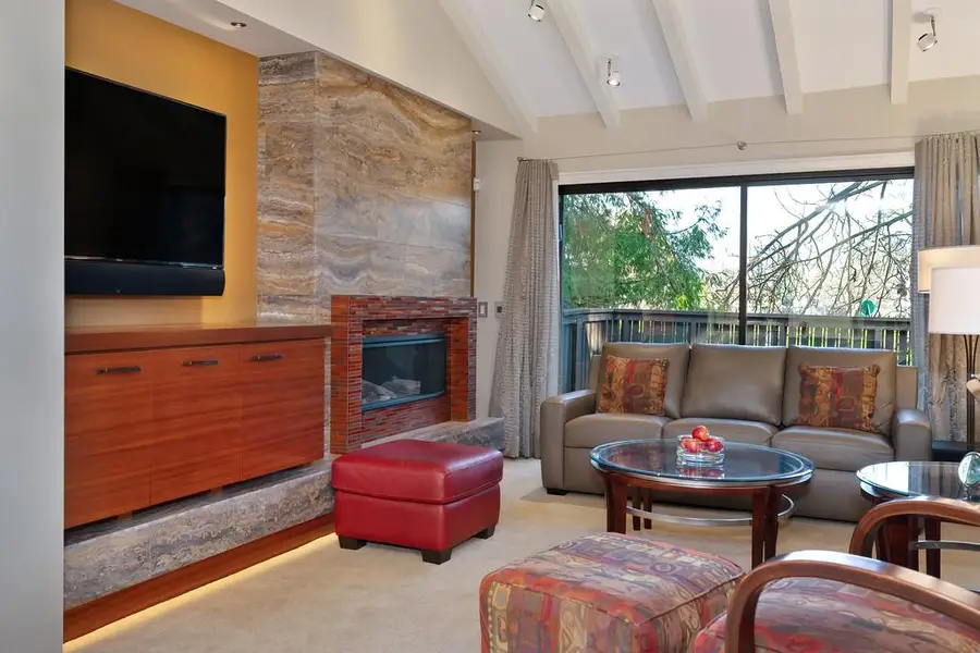 796 Woodside Lane East #7, Sacramento, CA 95825 - Image #2