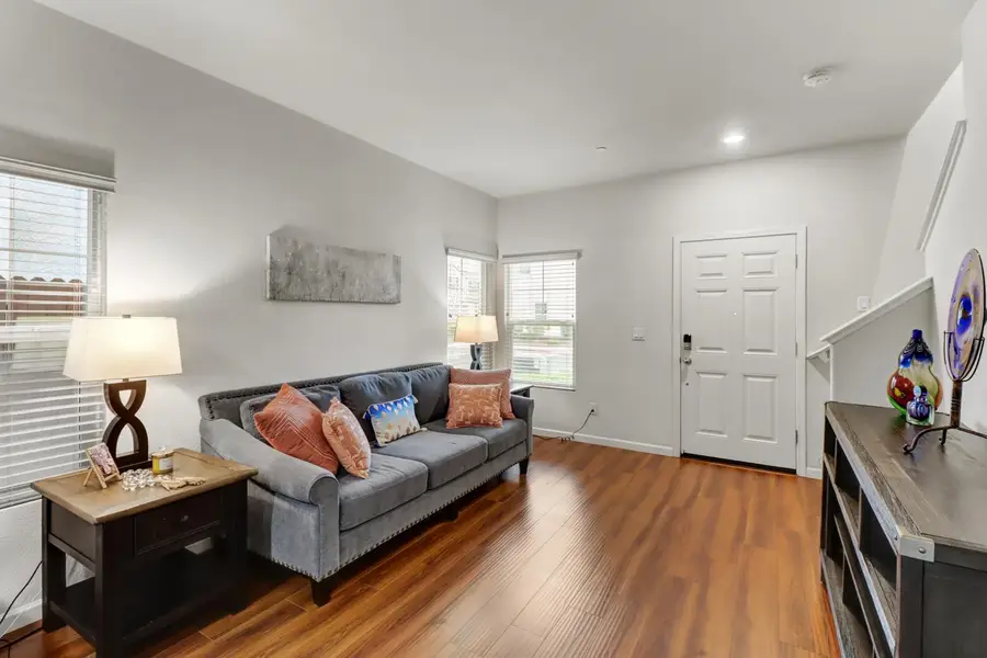 7896 Diamond Willow Lane, Sacramento, CA 95828 - #3