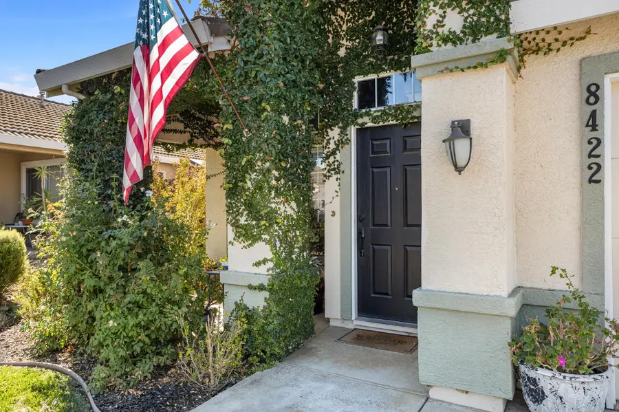 8422 Heritage Hill Drive, Elk Grove, CA 95624 - #3