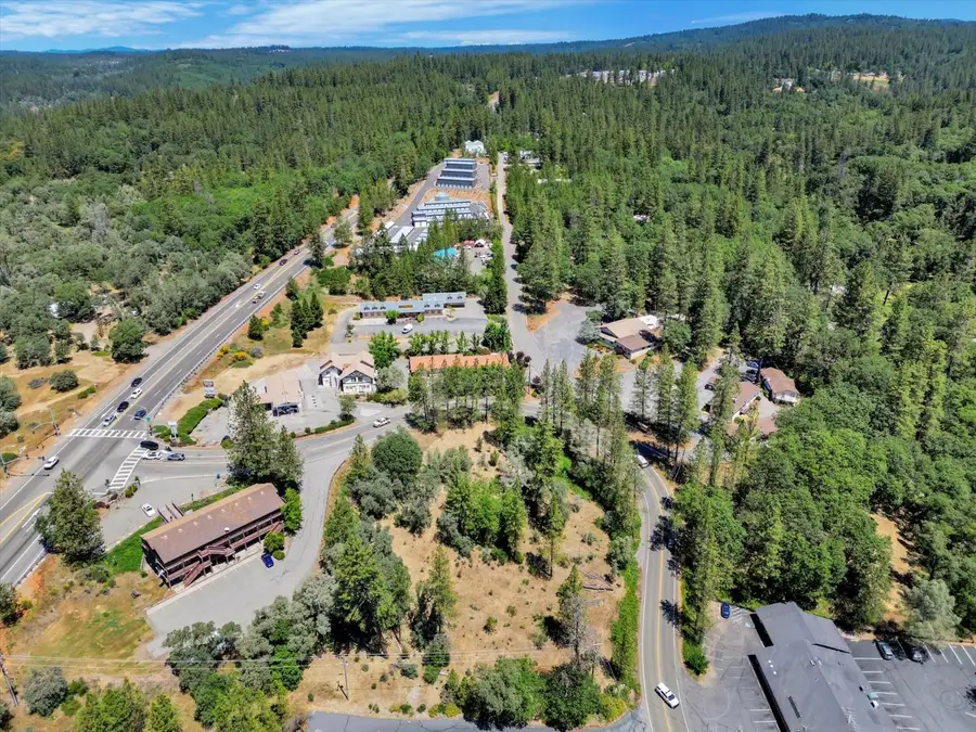 10061 Alta Sierra Drive, Grass Valley, CA 95949 - #2