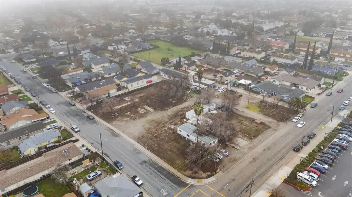 2840 Holly Drive, Tracy, CA 95376 - #1