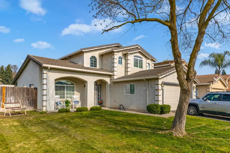 1151 Mazatlan Place, Merced, CA 95348 - Image #2