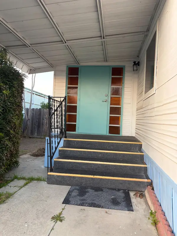425 Twentieth Century #A-04, Turlock, CA 95380