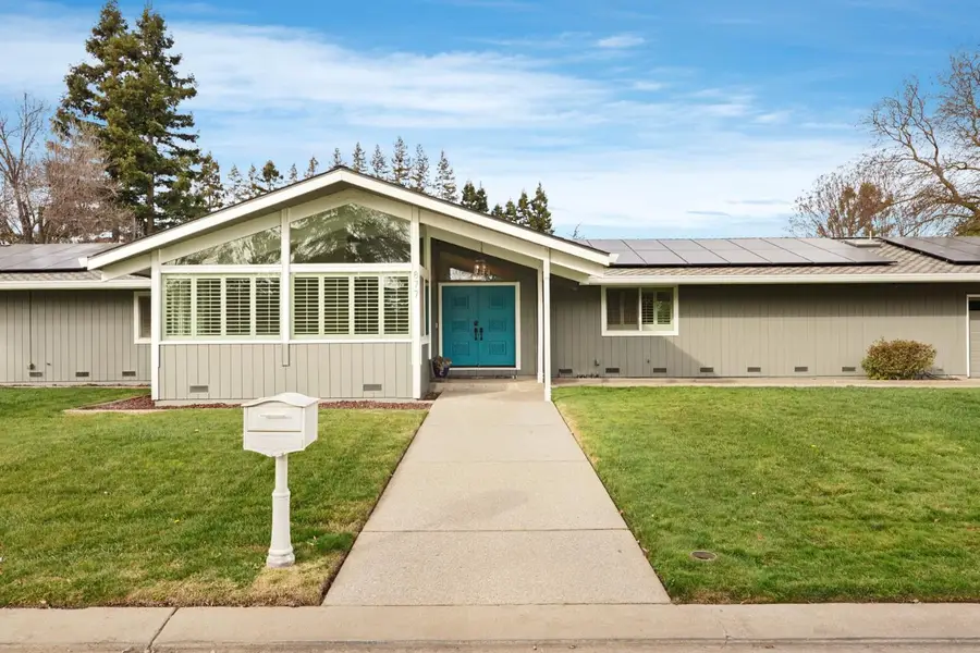 877 Shull Place, Stockton, CA 95209 - #3