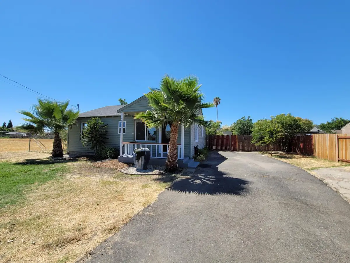 2212 Paul Avenue, Sacramento, CA 95838 - Image #1