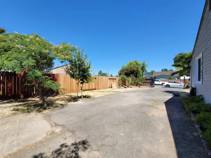 2212 Paul Avenue, Sacramento, CA 95838 - Image #3