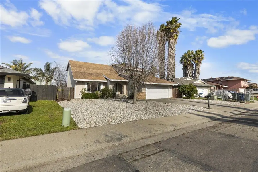 6625 Rancho Pico Way, Sacramento, CA 95828 - Image #2