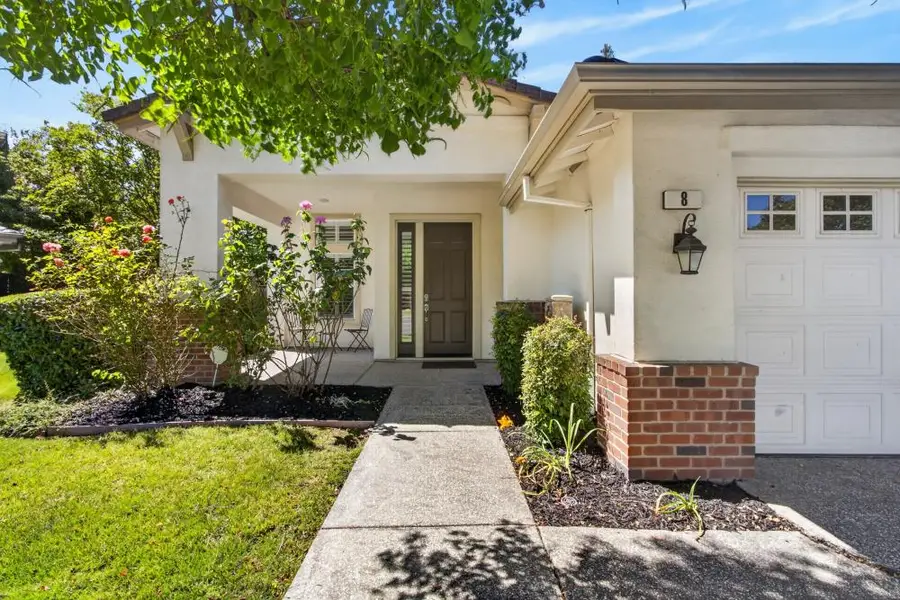 8 Anton Court, Sacramento, CA 95835 - #2