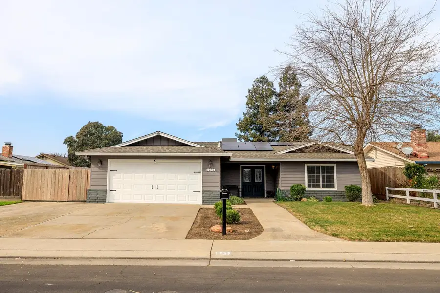 1737 Sanchez Way, Escalon, CA 95320 - #2