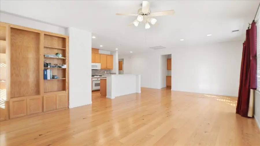 1153 Fergusen Way, Folsom, CA 95630 - Image #3