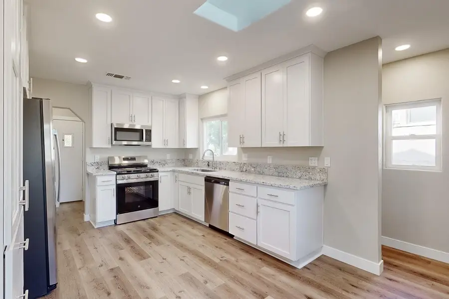 845 Olive Street, Yuba City, CA 95991 - #2