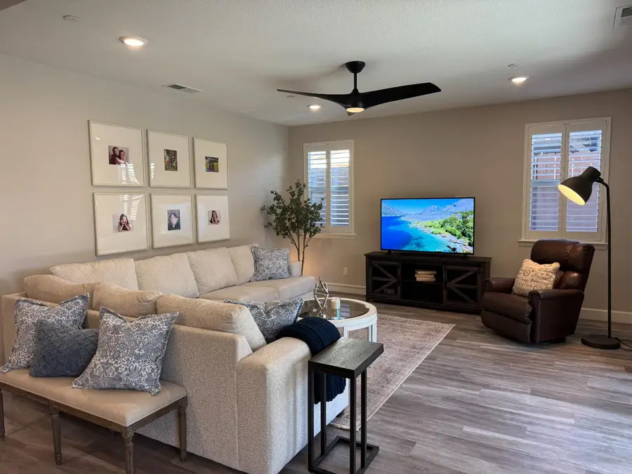 7009 Fox Trot Way, Roseville, CA 95747 - #2