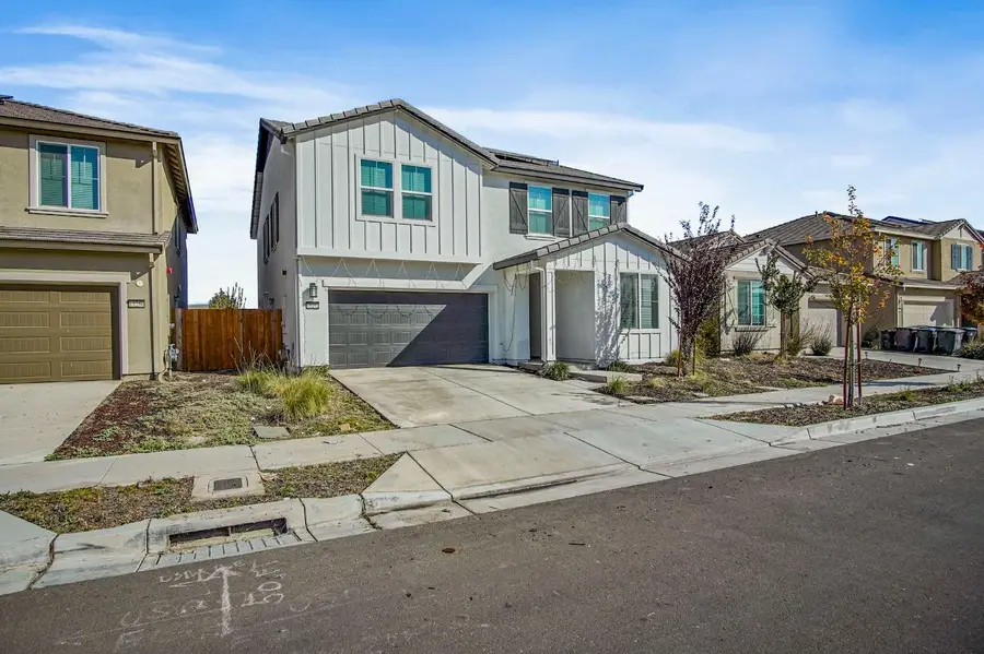 15272 Flycatcher Drive, Lathrop, CA 95330 - Image #2
