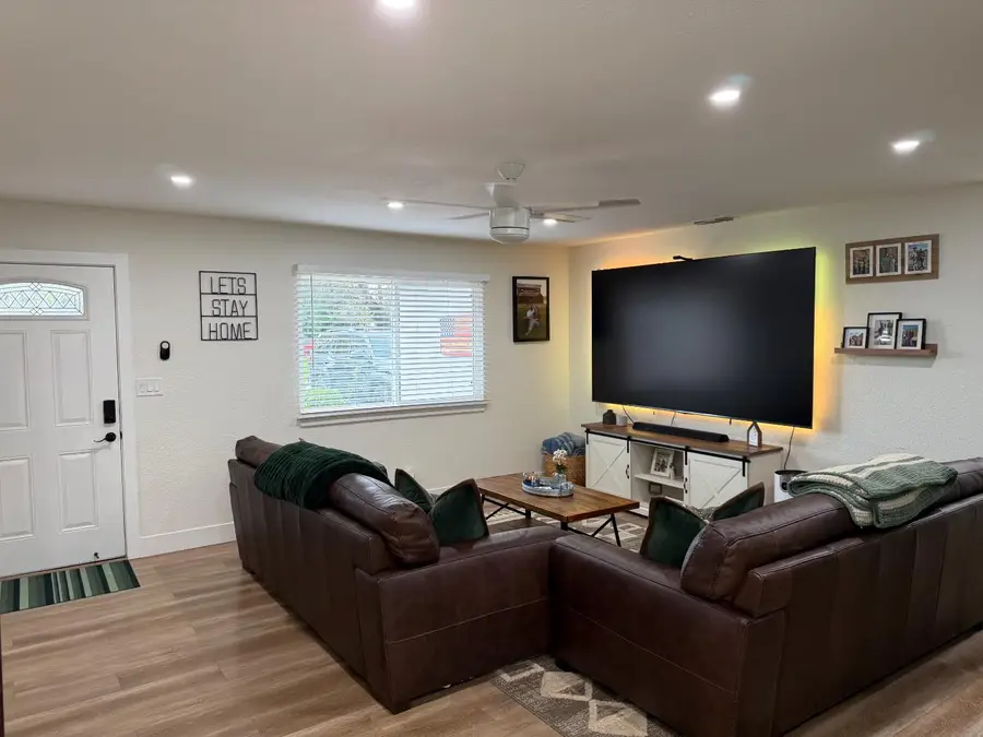 7669 Barrow Street, Sutter, CA 95982 - #2