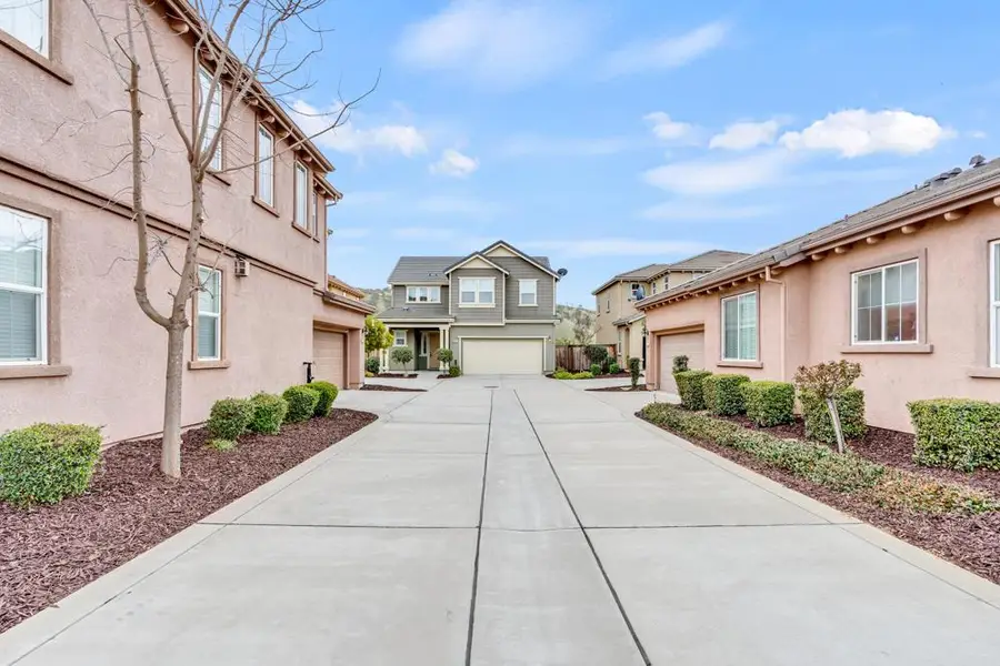 9433 Vintner Circle, Patterson, CA 95363 - #2