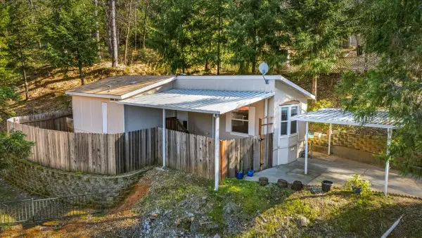 13976 Golden Star Road, Grass Valley, CA 95949