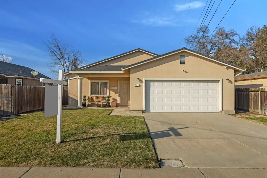 321 E Euclid Avenue, Stockton, CA 95204 - #2