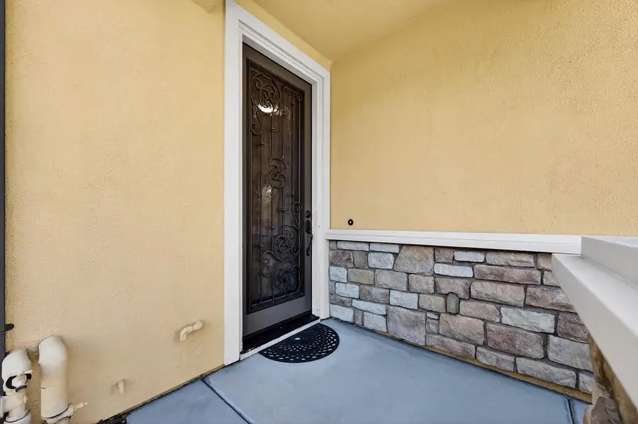 1040 Cabris Lane, Roseville, CA 95747 - #2