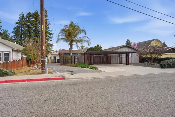 721 S River Avenue #2, Oakdale, CA 95361