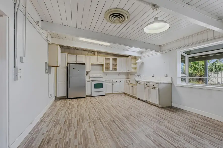 8001 Freeport Boulevard, Sacramento, CA 95832 - #3