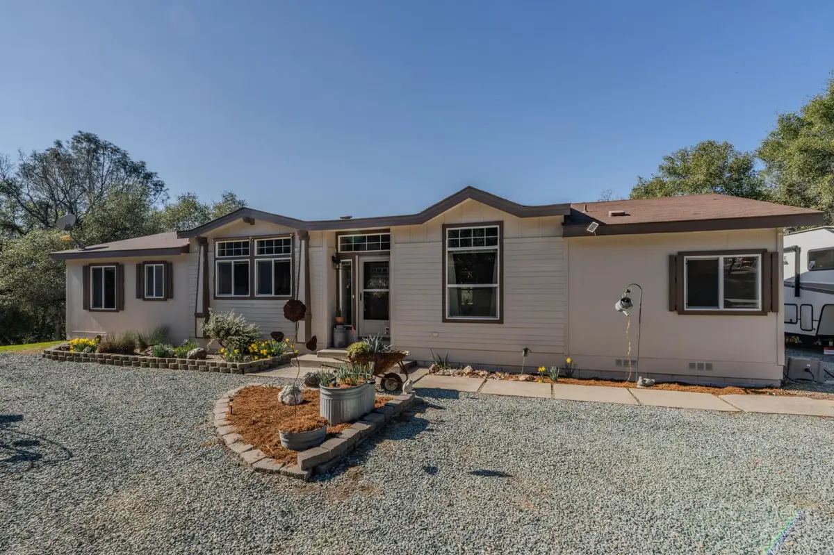 4381 Lombardi Drive, Mokelumne Hill, CA 95245 - Image #1